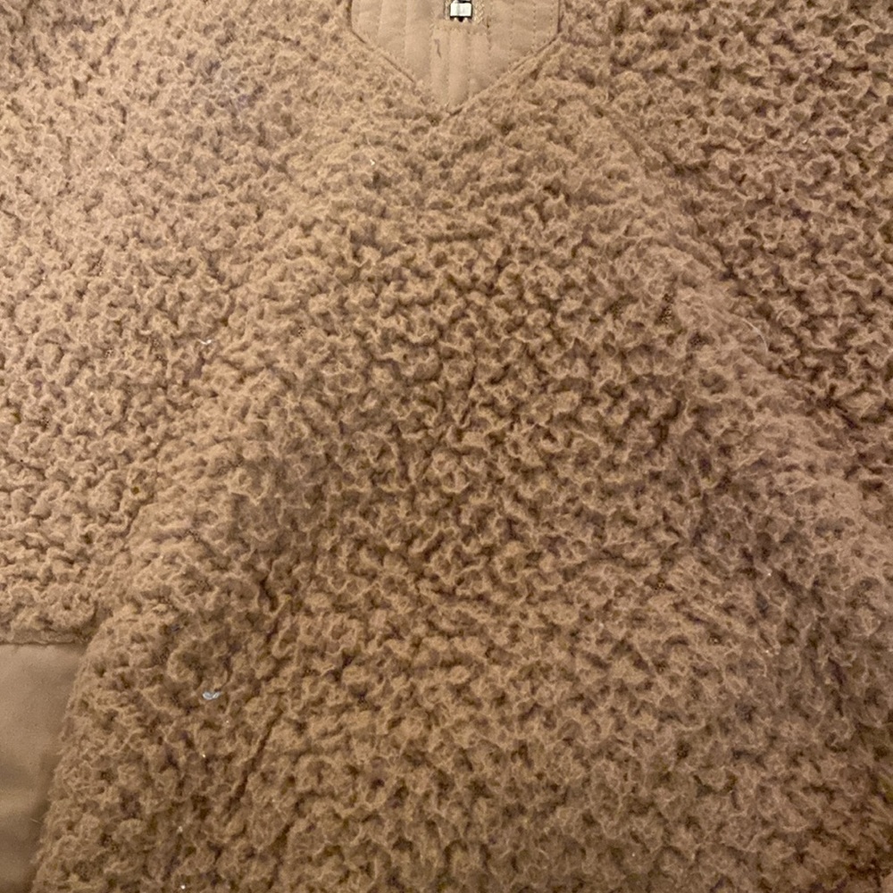 Abercrombie & Fitch Soft A&F Sherpa. Size XS. - Picture 4 of 4